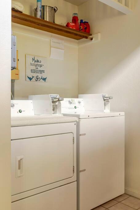 King Palm Ocean Views King Bed Walk To Free Wifi Parking Bbq Kailua-Kona